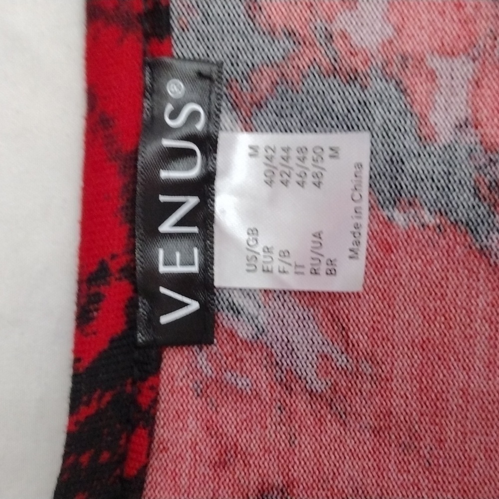 EUC Venus Long Sleeve Black and Red Floral Print Button up Sweater size … - Picture 11 of 16